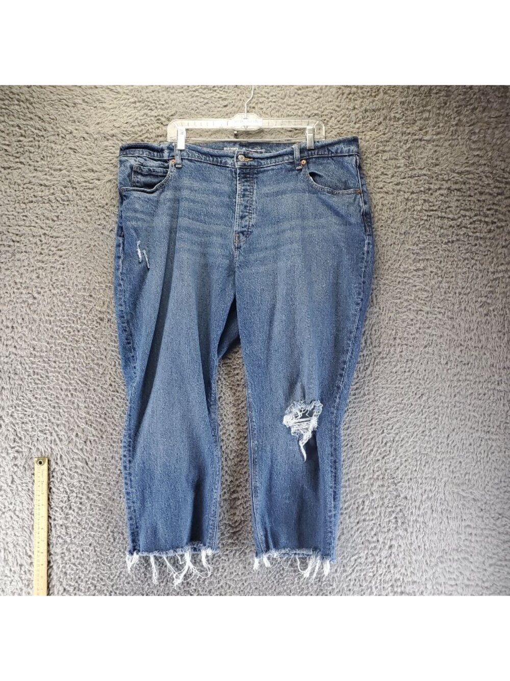 Old Navy Jeans Womens Size 18 Blue Slouchy Straight Distressed Denim *Read*